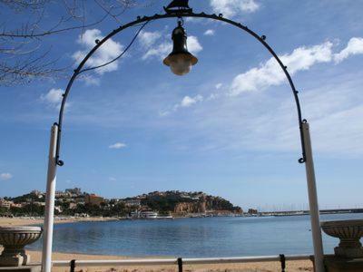 דירות סאן פליו דה גיסולס 1Ra Linea Platja De Sant Feliu מראה חיצוני תמונה